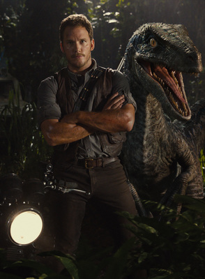 Jurassic World (2015) 01
